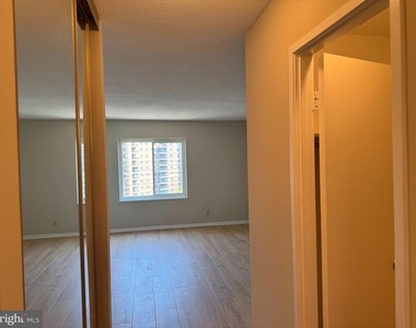 8360 Greensboro Drive - Photo Thumbnail 21