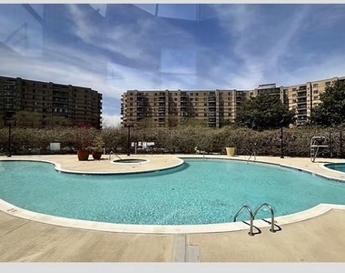 8360 Greensboro Drive - Photo Thumbnail 36