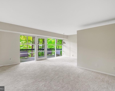 7717 Donnybrook Court - Photo Thumbnail 6