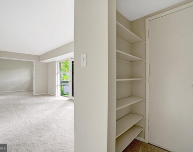 7717 Donnybrook Court - Photo Thumbnail 18