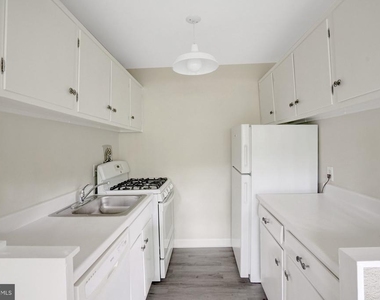 7717 Donnybrook Court - Photo Thumbnail 1