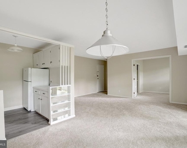 7717 Donnybrook Court - Photo Thumbnail 8