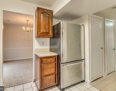 7732 Matisse Way - Photo Thumbnail 7