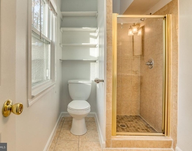 7732 Matisse Way - Photo Thumbnail 23