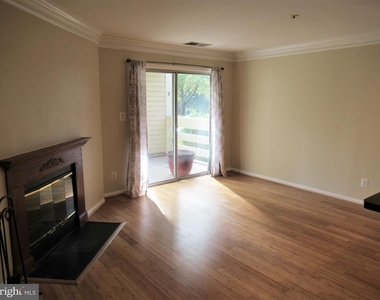 244 S Reynolds Street - Photo Thumbnail 10