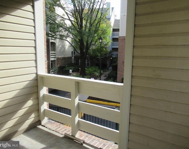 244 S Reynolds Street - Photo Thumbnail 23