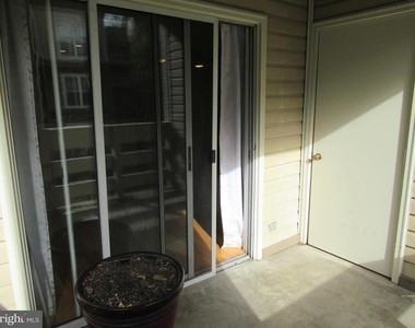 244 S Reynolds Street - Photo Thumbnail 24