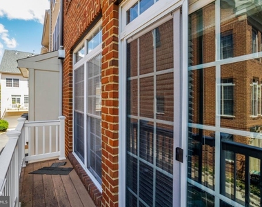 5228 Harold Secord Street - Photo Thumbnail 10
