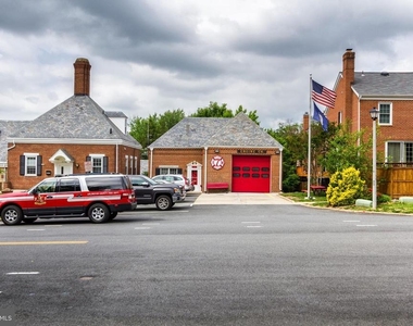 4859 28th Street S - Photo Thumbnail 5