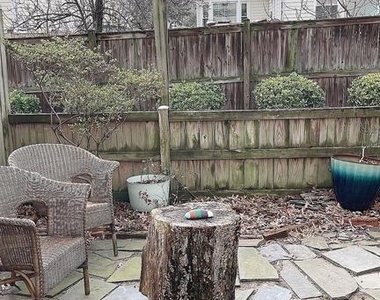 306 S Wayne Street - Photo Thumbnail 19