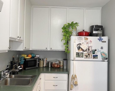 306 S Wayne Street - Photo Thumbnail 7