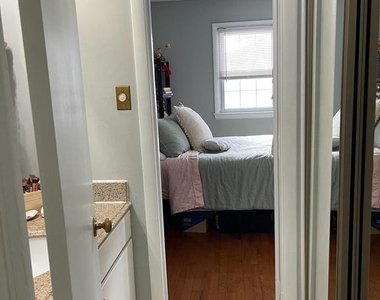306 S Wayne Street - Photo Thumbnail 13