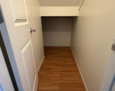 7601 Crittenden Street - Photo Thumbnail 11