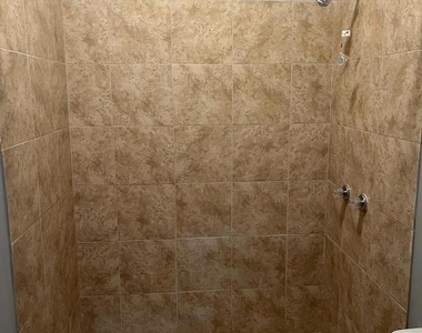 1928 W Diamond Street - Photo Thumbnail 15