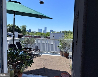 2944 Cambridge Street - Photo Thumbnail 16