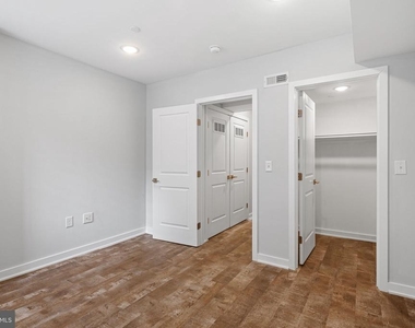 1318 S Broad Street - Photo Thumbnail 24
