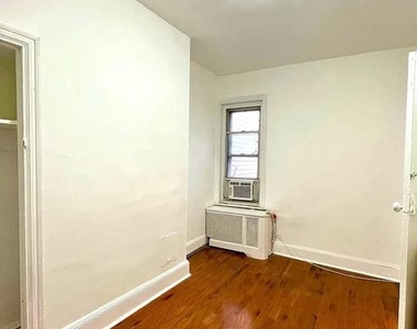 2127 Tasker Street - Photo Thumbnail 4