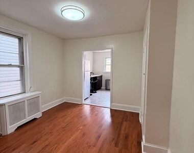 2127 Tasker Street - Photo Thumbnail 6
