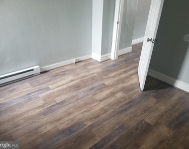 2516 Cecil B Moore Avenue - Photo Thumbnail 6