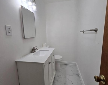 1351 Christian Street - Photo Thumbnail 20