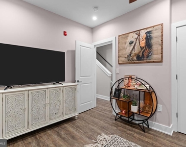 1506 N 7th Street - Photo Thumbnail 14
