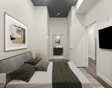 525 N 41st Street - Photo Thumbnail 2