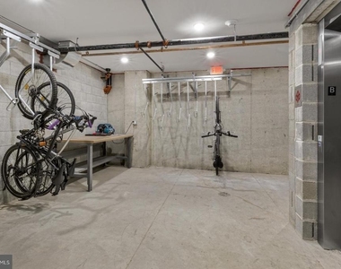 525 N 41st Street - Photo Thumbnail 32