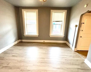 540 Walnut Street - Photo Thumbnail 5