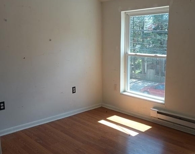 119 N 6th Street - Photo Thumbnail 7