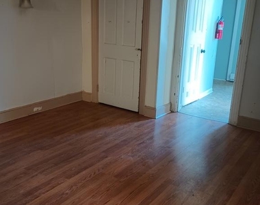 119 N 6th Street - Photo Thumbnail 6