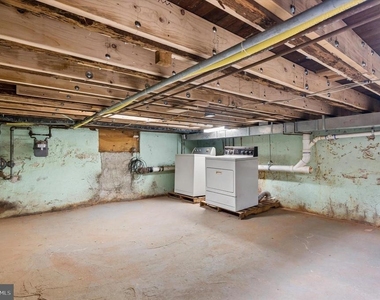 431 Iroquois Street - Photo Thumbnail 12