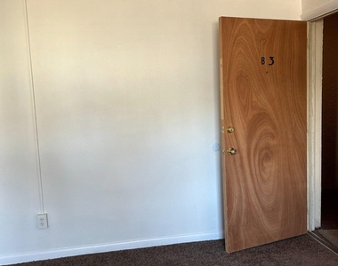 3941 James Street - Photo Thumbnail 4