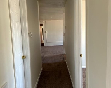 3941 James Street - Photo Thumbnail 11