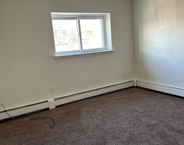 3941 James Street - Photo Thumbnail 14