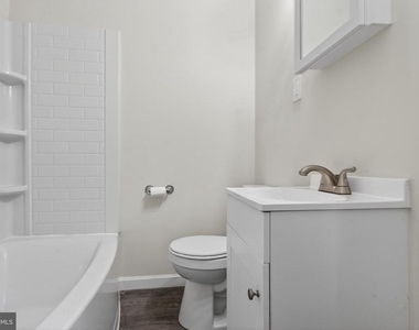 332 W Washington Street - Photo Thumbnail 13