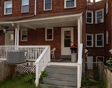 335 Stuart Avenue - Photo Thumbnail 12