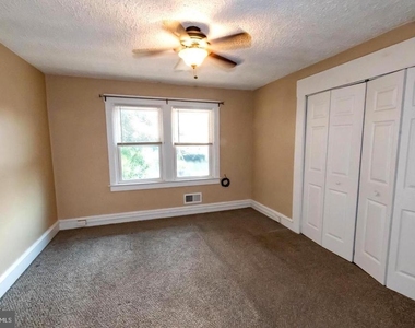335 Stuart Avenue - Photo Thumbnail 9