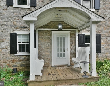966 Paige Court - Photo Thumbnail 5