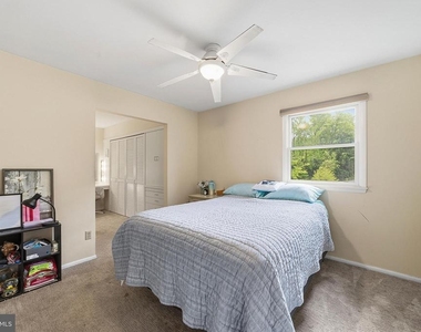 292 Glenn Ave - Photo Thumbnail 16
