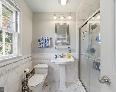 292 Glenn Ave - Photo Thumbnail 15