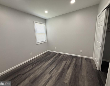 383 Johnson Avenue - Photo Thumbnail 9