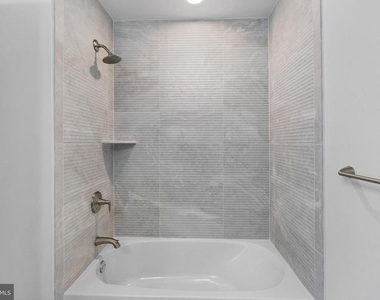 105 Samjan Circle - Photo Thumbnail 31