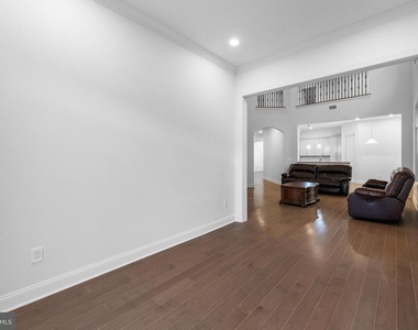 105 Samjan Circle - Photo Thumbnail 14