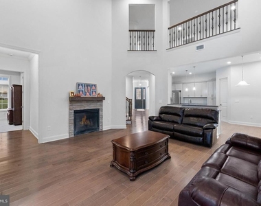 105 Samjan Circle - Photo Thumbnail 17