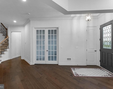 105 Samjan Circle - Photo Thumbnail 8