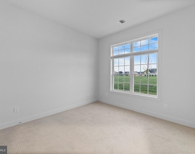 105 Samjan Circle - Photo Thumbnail 42