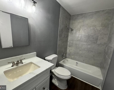 32 Edgewater Avenue - Photo Thumbnail 10