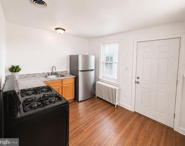 403 Wood Street - Photo Thumbnail 3