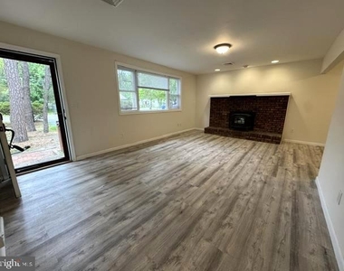 204 Cheyenne Trail - Photo Thumbnail 3