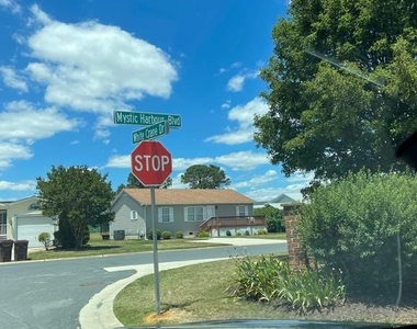 17 White Crane Drive - Photo Thumbnail 10